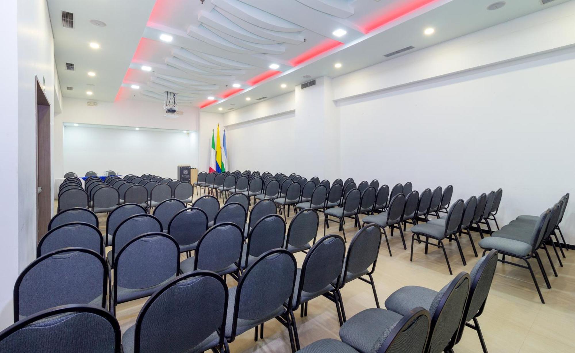 Hotel Baroca Montería Buitenkant foto